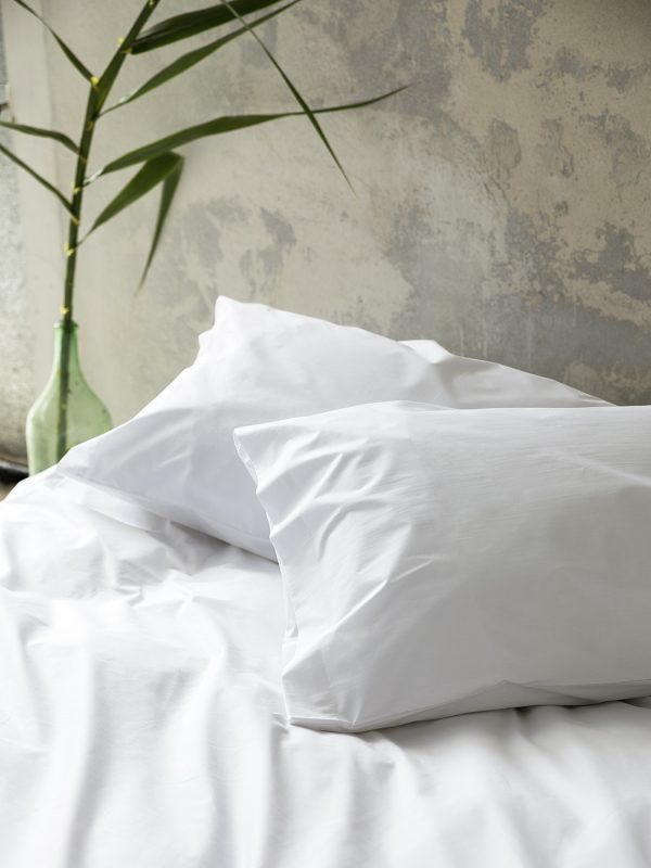 Σεντόνι Hotel Ημίδιπλο 180x300 /250 Κλωστές Περκάλι 80% Βαμβάκι Πενιέ / 20% Πολυέστερ - Image 4
